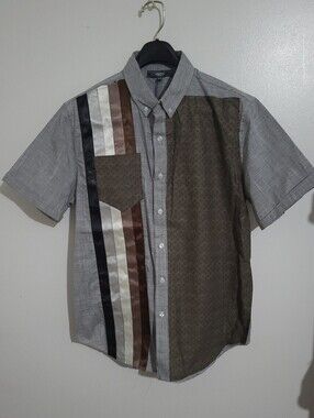 Mountain Ridge Short Sleeve Button-down Shirt Size M